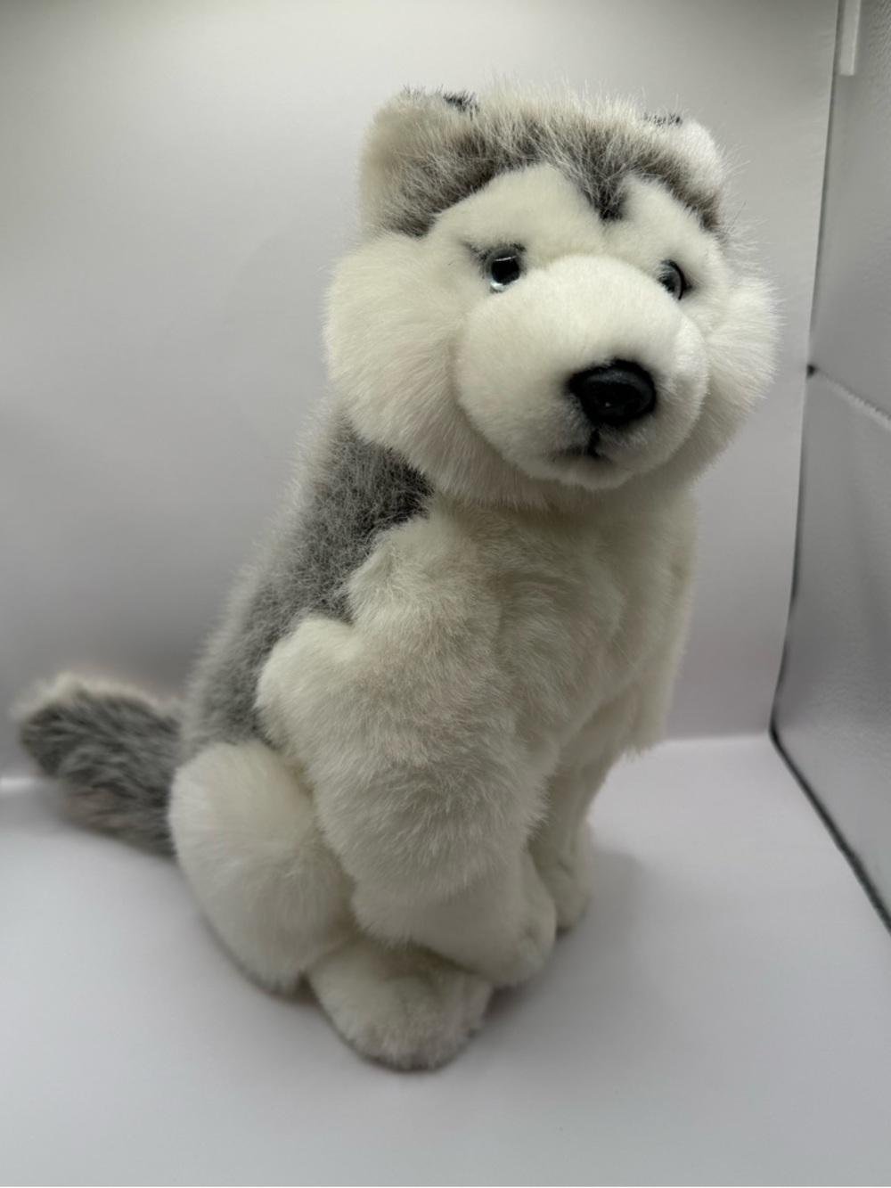 Vintage Heartfelt Sitting Husky Plush Stuffed Animal 16”